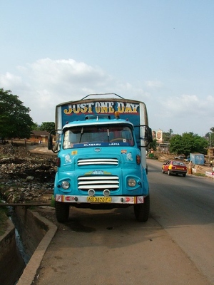 Kumasi 041 - Camion decore - Ghana