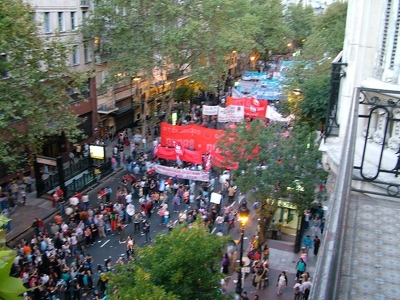 Buenos Aires 015 - Manif 1976 - Argentine