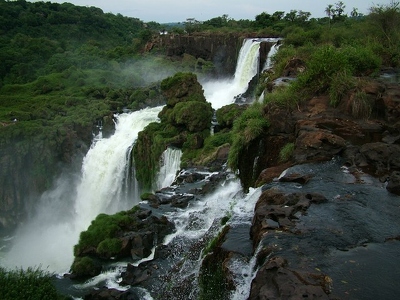 Iguazu 143 - Chute San Martin de loin - Argentine