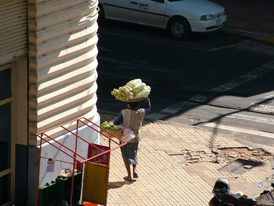 Asuncion 001 - Femme dans la rue - Paraguay