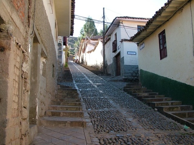 Cusco 045 - Rue montee - Perou