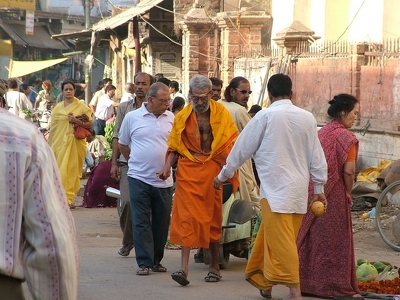 Benares Varanasi 332 - Rue Sadu - Inde