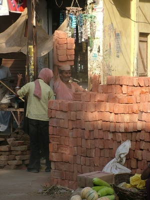 Benares Varanasi 338 - Briques - Inde
