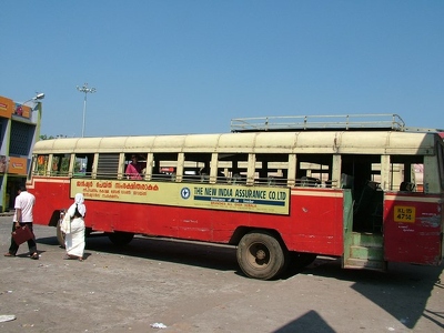 Munnar 001 - Bus - Inde
