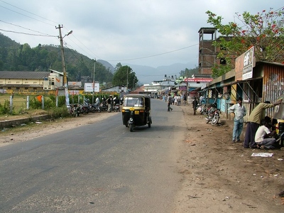Munnar 065  - Ville et rikchaw - Inde