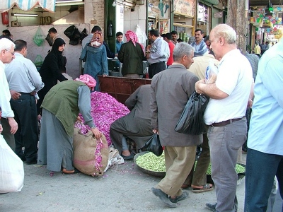 Alep 040 - Vendeur petales de roses - Syrie