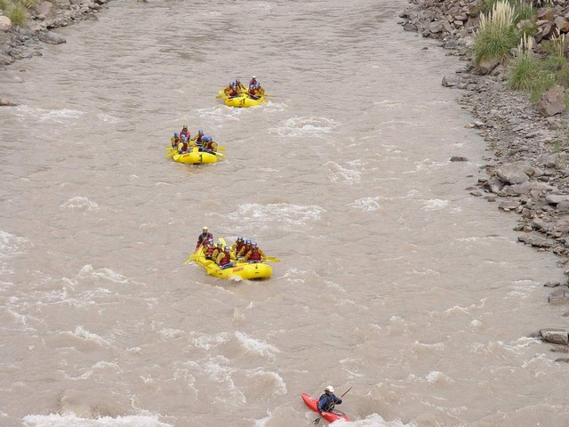 Potrerillos_Rafting_14_-_vue_generale_-_Argentine.JPG
