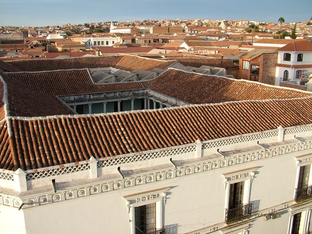 Sucre_035_-_Vue_d_en_haut_-_Bolivie.jpg