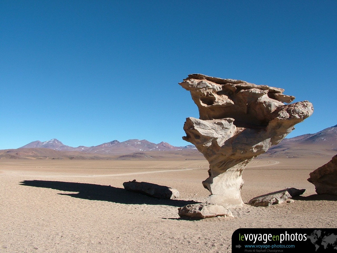 Fond-ecran-Salar d'uyuni Arbol de piedra