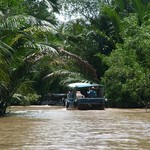 Mekong - 081 - Bateau dans le canal - Vietnam