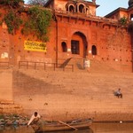 Benares Varanasi 000 - Bord du Gange - Ghat en Inde