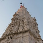 Bombay 096 - Temple exterieur - Inde