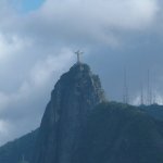 Rio 036 - Christ redempteur depuis le bas - Bresil