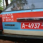 Bamako 036 - arriere taxi brousse - Mali