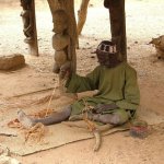Pays Dogon Kani Kombole 131 - Vieu fait des cordes de baobab - Mali