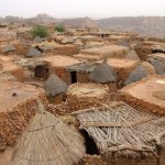Pays Dogon Indeli 384 - VIllage vu d'en haut - Mali
