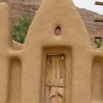 Pays Dogon Kani Kombole 114 - Autre porte mosquee - Mali