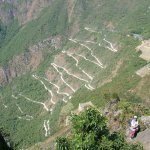 Machu picchu 194 - Lacets vue du Huayna Pichu - Perou