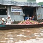 Mekong - 115 - Dragon fruit sur barque - Vietnam