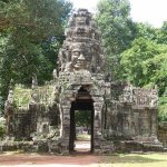 Angkor - 166 - Banteay kdei - Porte - Cambodge