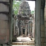 Angkor - 152 - Banteay kdei - Enfilade de porte - Cambodge